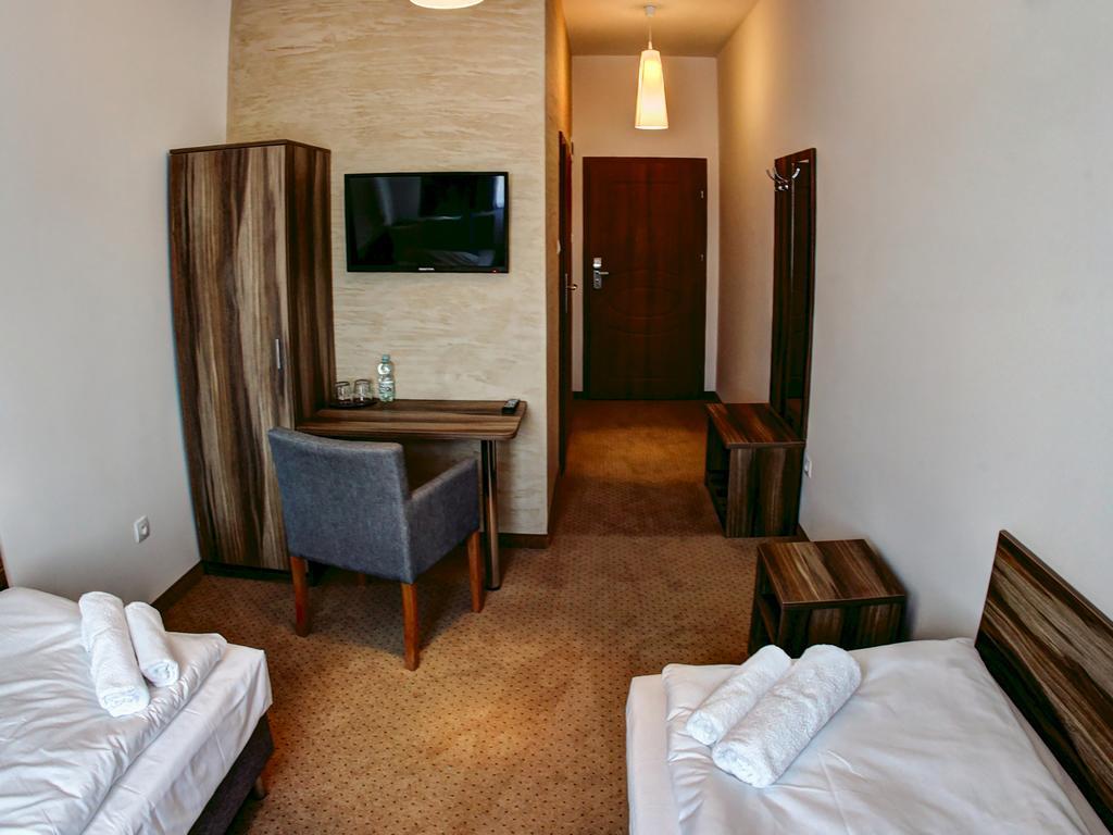 Serby 3* Glogau